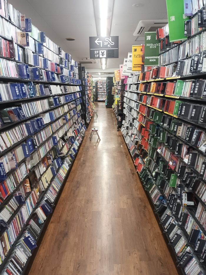 Un BOOKOFF au Japon, en 2024.